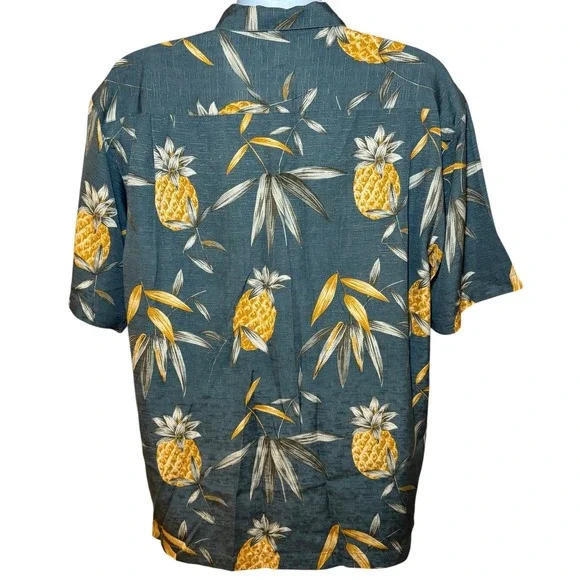Tommy Bahama Mens Medium Silk Pineapple Bamboo Tropical Camp Shirt Short Sleeve - Picture 3 of 6